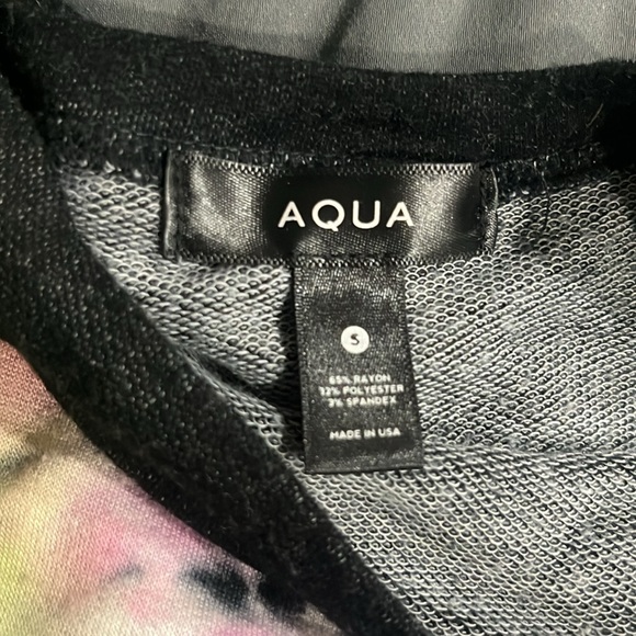 Aqua pre owned top - Picture 3 of 3